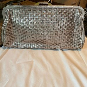 Women’s purse